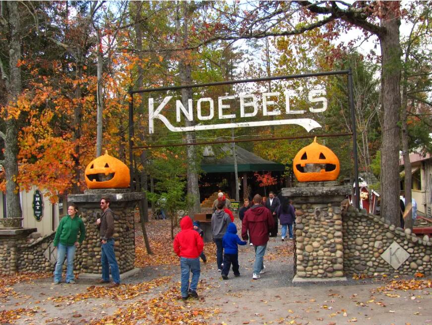 The Best Theme Parks That Go All Out for Halloween